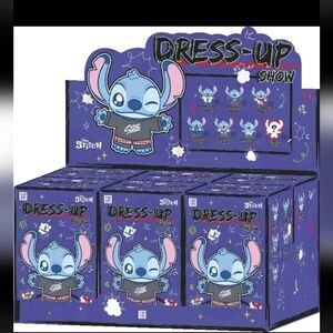 Stitch Dress-Up Show Display